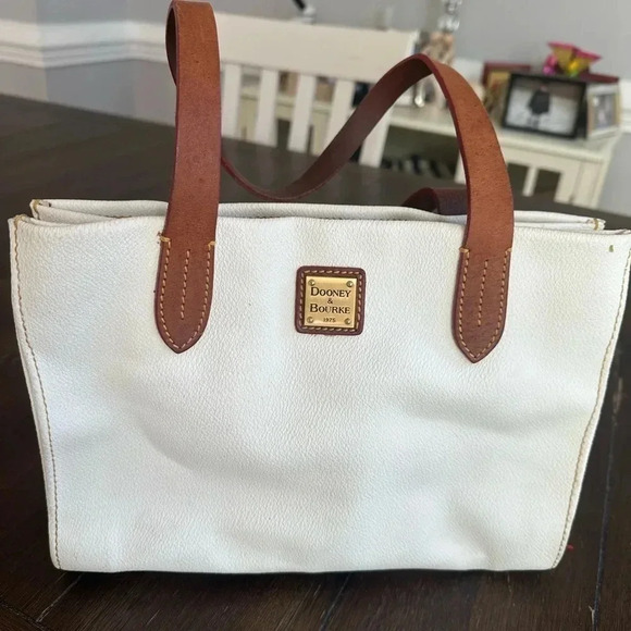 Dooney & Bourke small shopper tote bag - Picture 8 of 16